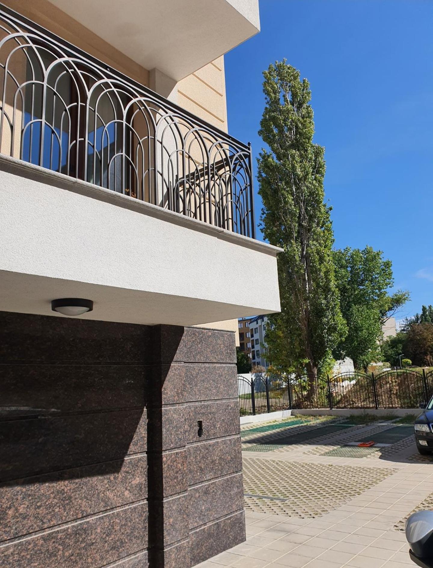 Vip Apartment & Parking Sofia Buitenkant foto